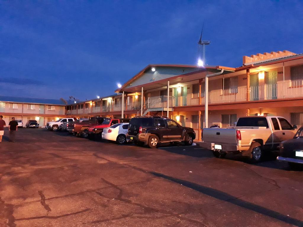 Tristar Inn Xpress Tucumcari Exterior foto
